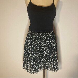 All Saints Lea Scatter Asymmetrical Floral Mini Skirt  Black and White Size 4